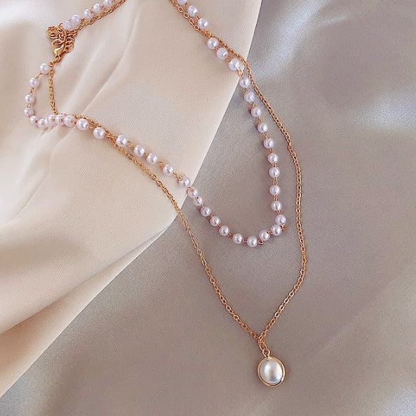 Chain pearl necklace - Golden