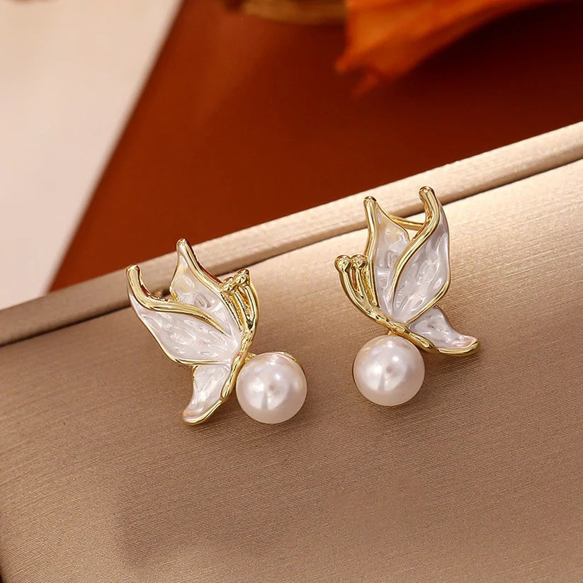 French Style Butterfly Pearl Earrings